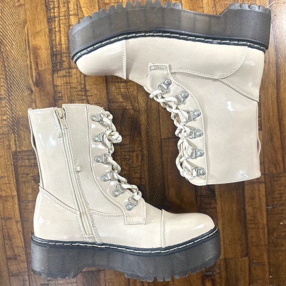 UNIONBAY Shoes - Y2K Union Bay Patent Combat Boot Chunky Platform Lug Sole Beige Women 7 Side Zip
